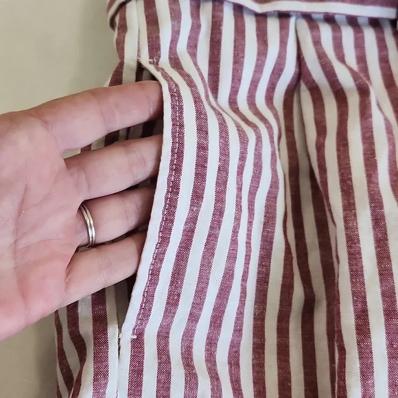 Love Tree Striped Paper Bag Shorts. Size M - Picture 7 of 10